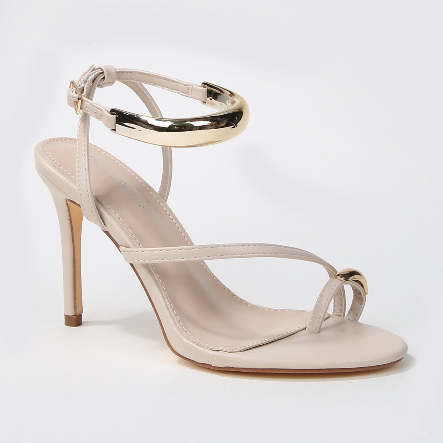 Harmonie Metal Hardware Pointed Toe Heel Sandals